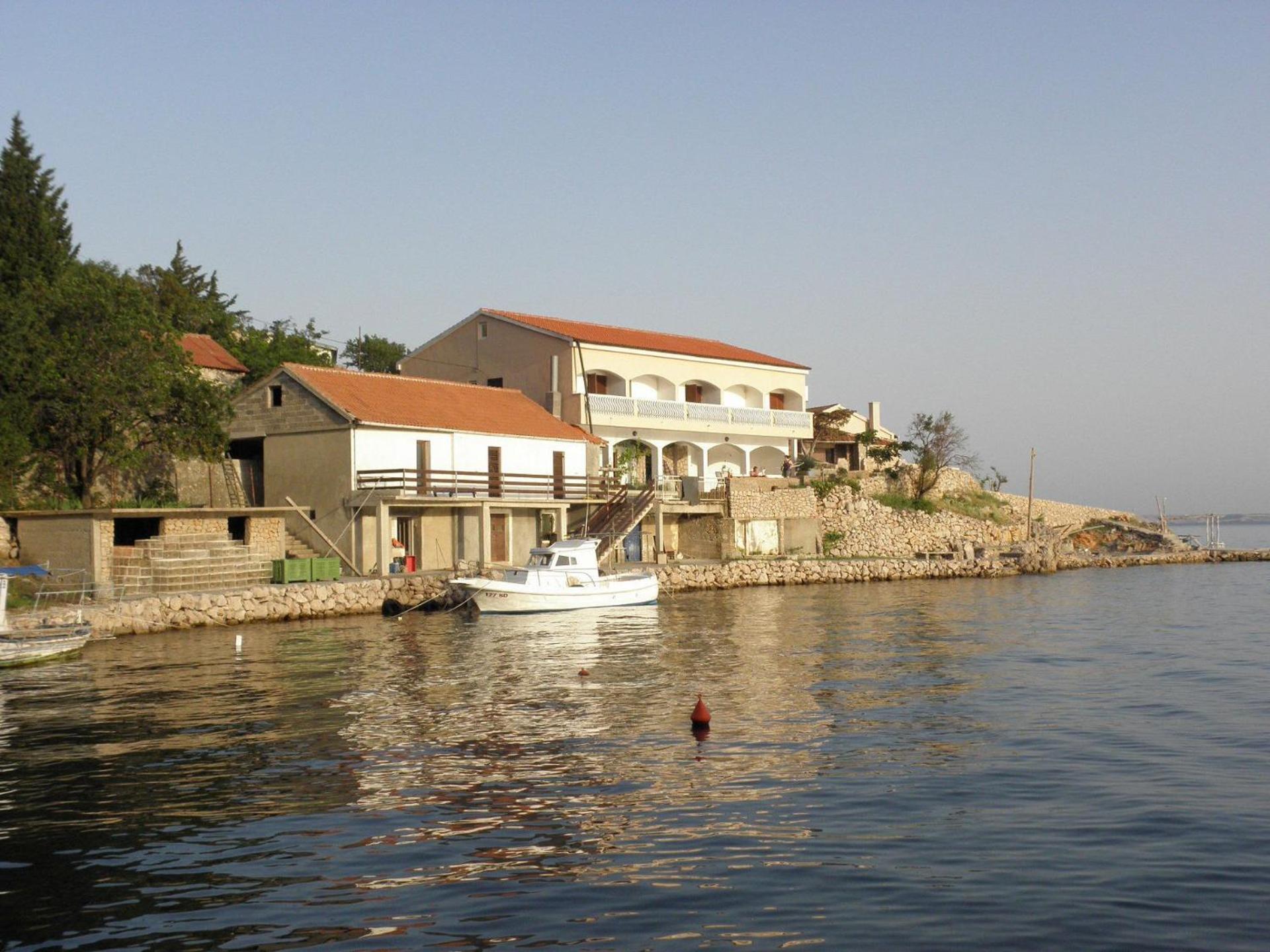 Apartments Tasa Lukovo Šugarje Exteriér fotografie